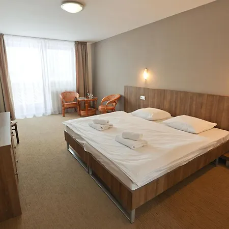 Zlatny Potok Hotel Mutné