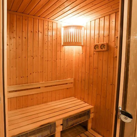 Hotel Zlatny Potok 3*