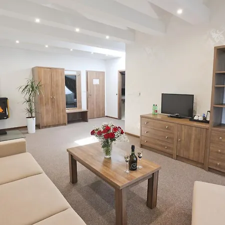 Hotel Zlatny Potok 3*