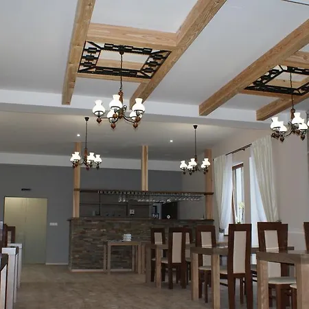 Zlatny Potok Hotel 3*